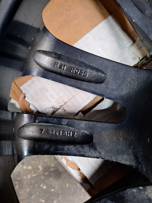 литые диски R18 на Tank с датчиками давления