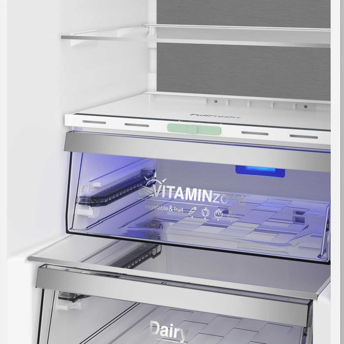 Нов хладилник с фризер, No Frost GRUNDIG  No Frost, Duo Cooling, 316