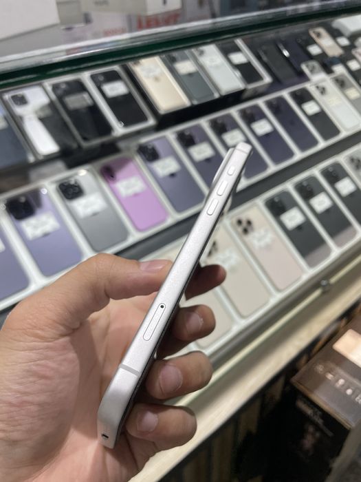 iPhone 17 pro Max Silver 26 sikl