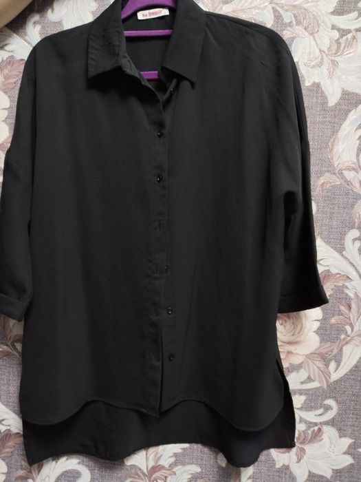 Продам рубашку черную