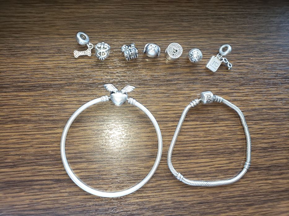 Bratari si charmuri Pandora