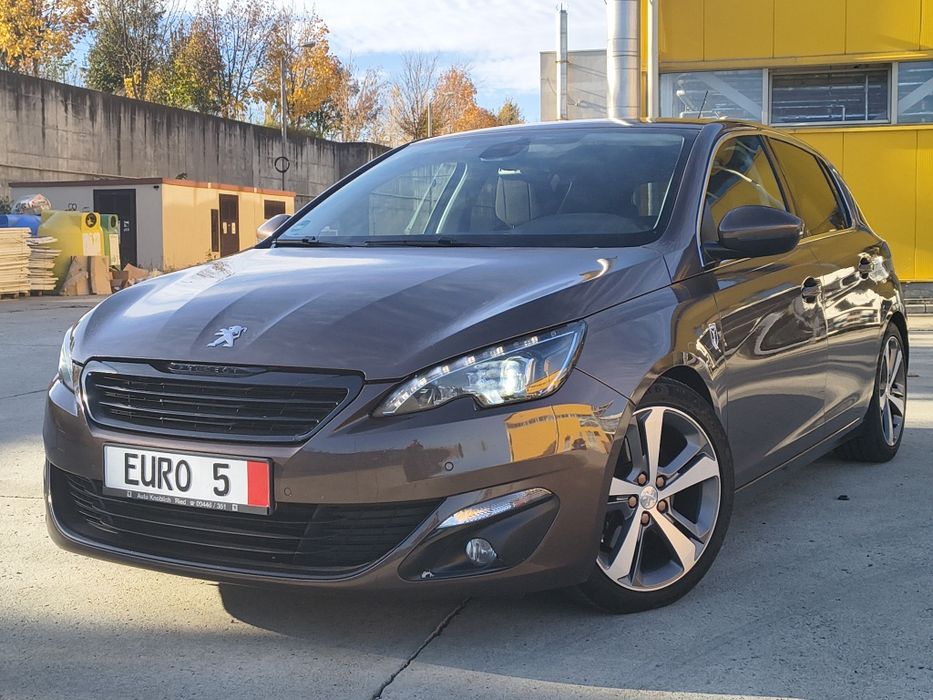 Peugeot 308 GT Line  1,6 benzina Faruri Led Navi 160 CP