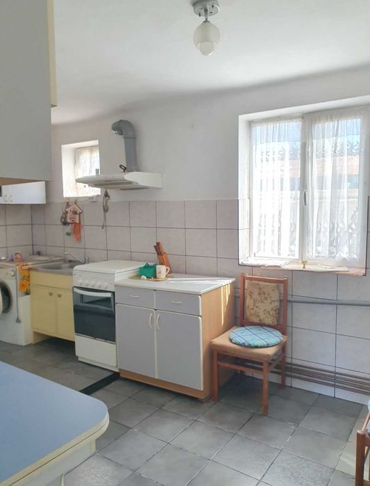 Casã de vânzare în Vulcana Pandele
