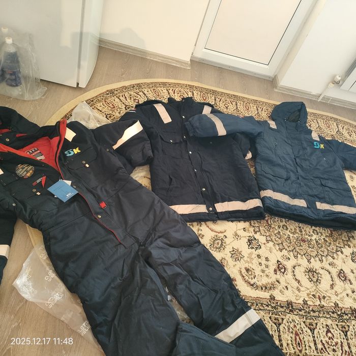 Зимний спец одежда комбиз, куртка, шлем.