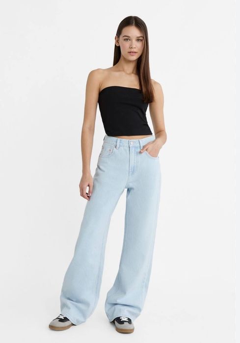 Джинсы от Stradivarius