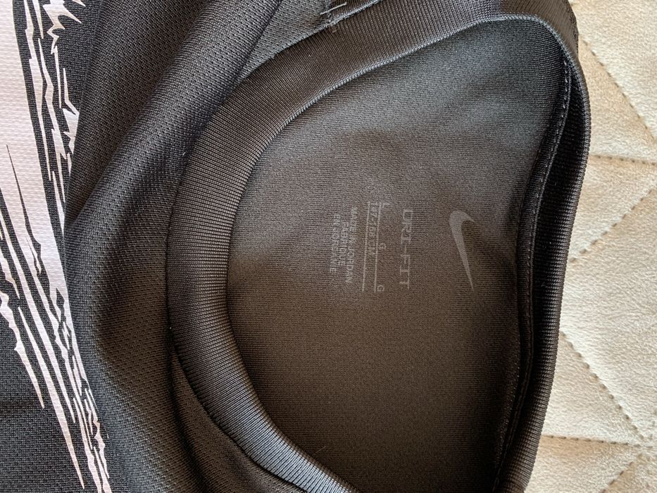 Спортен екип Nike Dry-Fit размер L