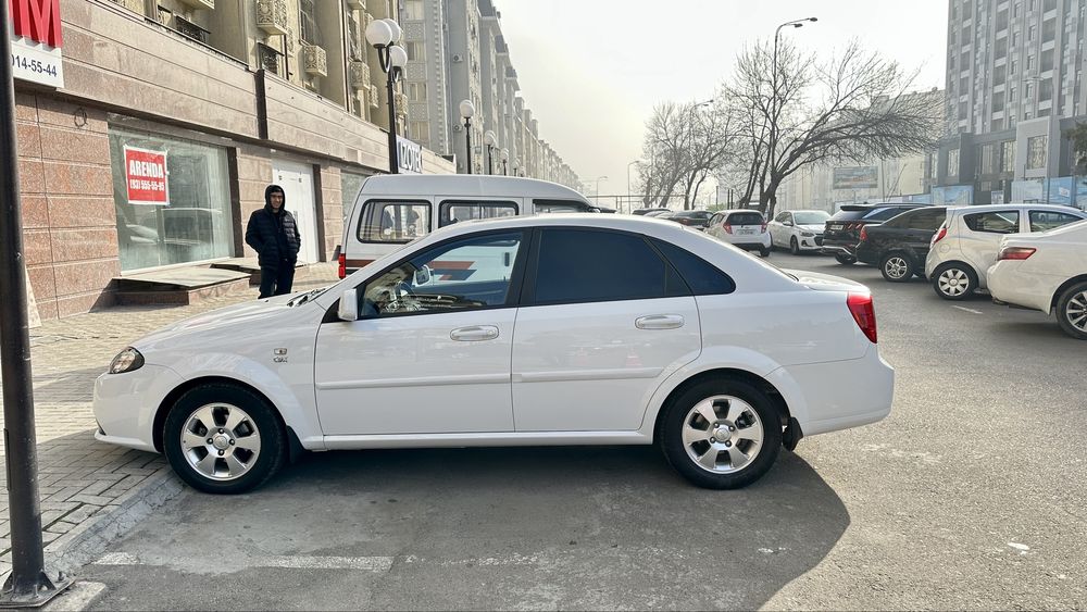 Chevrolet Gentra 2023-24