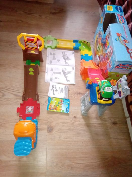 Traseu Vtech toot toot