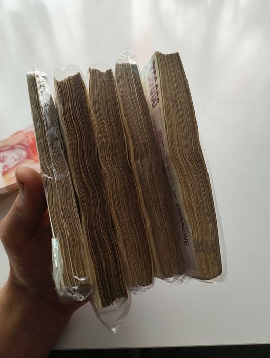 Banconote vechi si noi