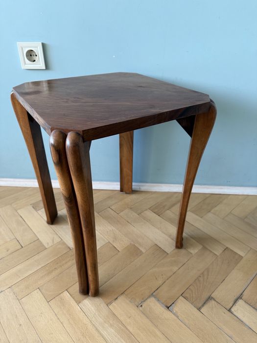 Помощна маса / 60-те