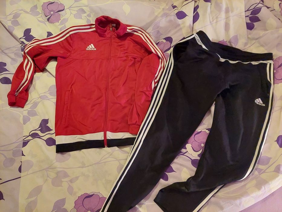 Екип на Adidas размер Л