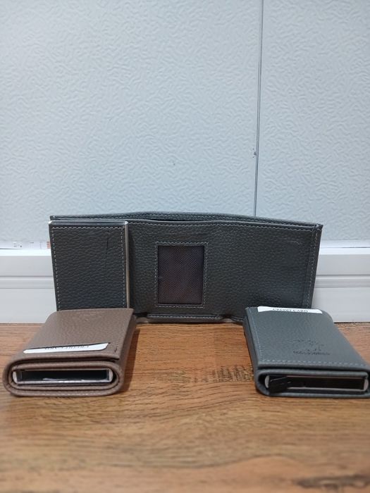 Дамски чанти/дамски портмонета/мъжки портмонета