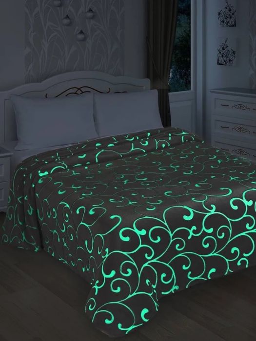 Светящиеся плед в темноте