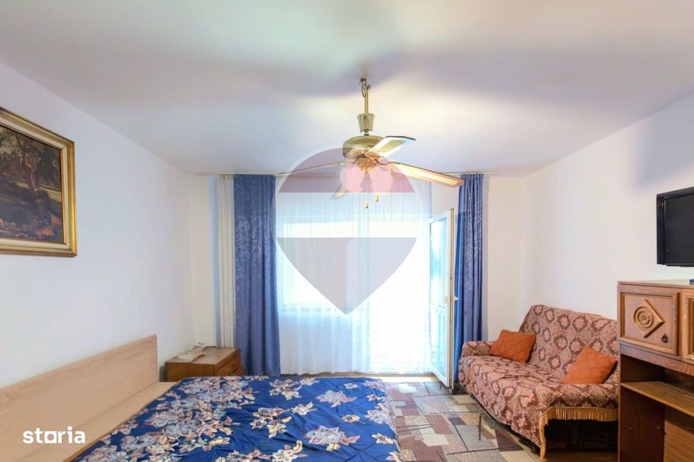 Apartament spațios cu 3 camere, etaj 1 – Strada Ștefan cel Mare