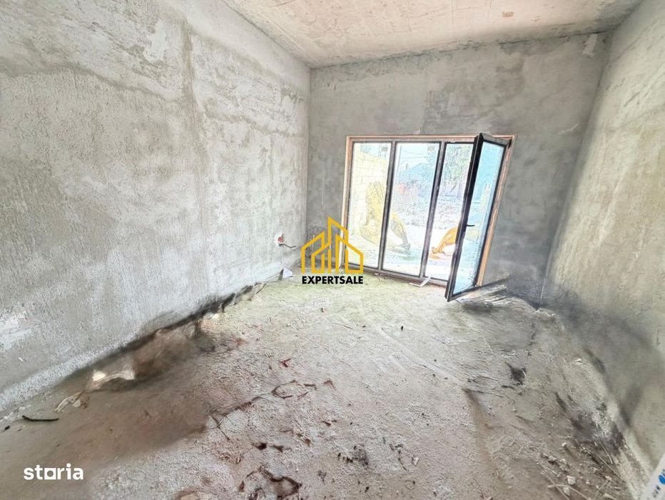 Casa/Vila cu 7 camere, teren 1600 MP/ stadiu avansat/Domnesti/Premium