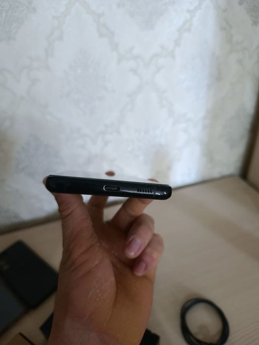 Продаётся Samsung Galaxy s21 ultra