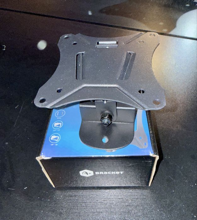 Monitor Asus 24 inch , mouse ,casti ,tastatura,boxe