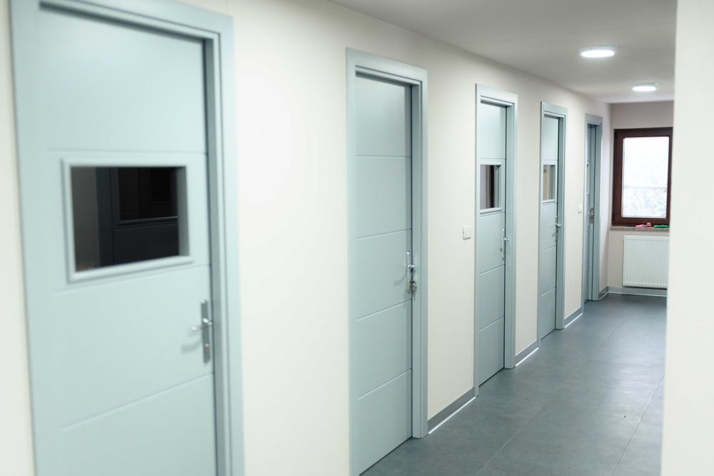 Hotel pentru animale/Pensiune canincă/ Cazare pentru caini