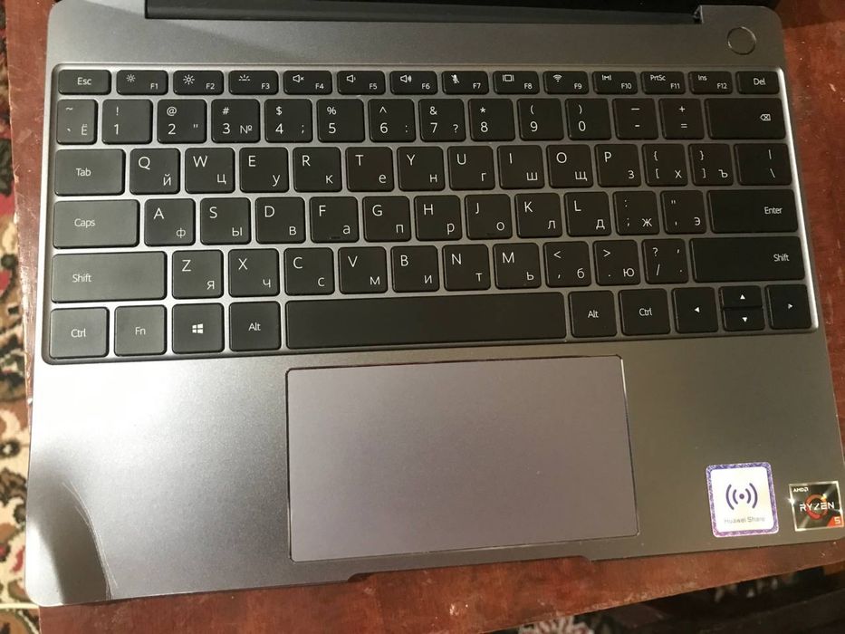 Huawei matebook d 14 duym