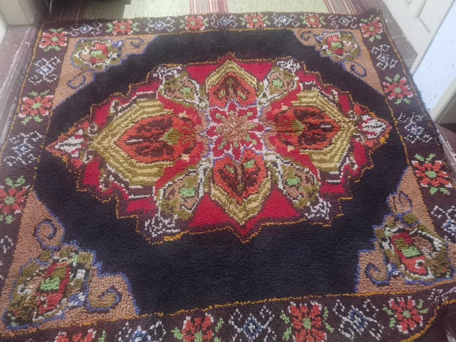 Ръчно тъкан губер / китеник – 100% вълна - 1970 година