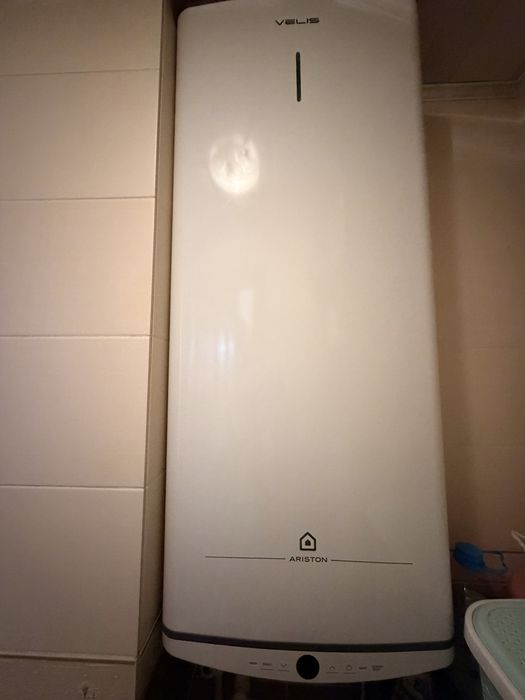 Продаётся титан Ariston