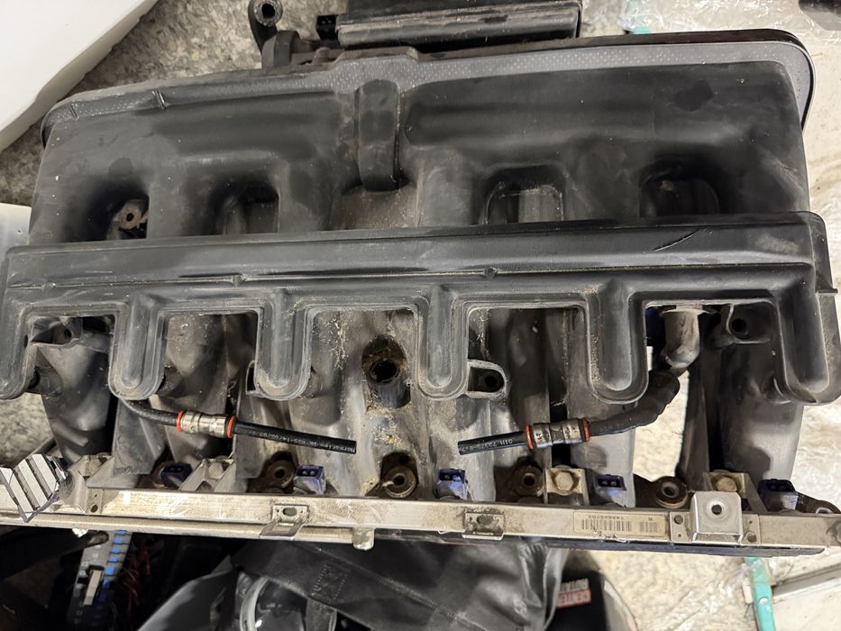 Всмукателен колектор M54B30 пълен комплект