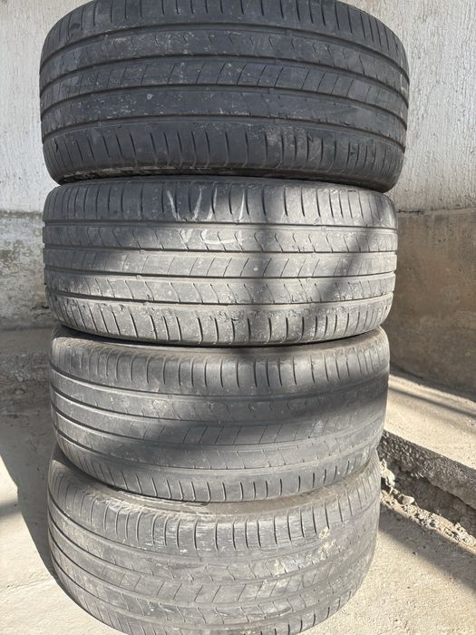 Шины 235/45 18 kumho