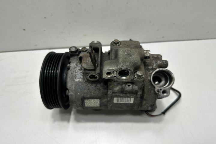 Compresor AC 6q0820803k Volkswagen VW Polo a 4-a generatie 9N (faceli