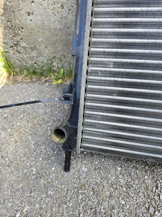 Воден Радиатор Форд Транзит 2,4 , 115 к.с, 2004 год