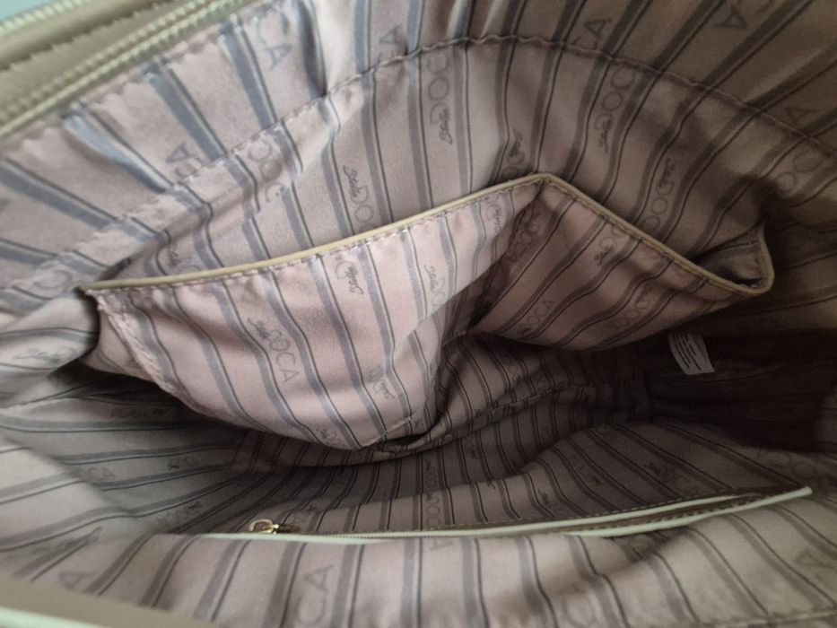 Нова чанта - бежов цвят