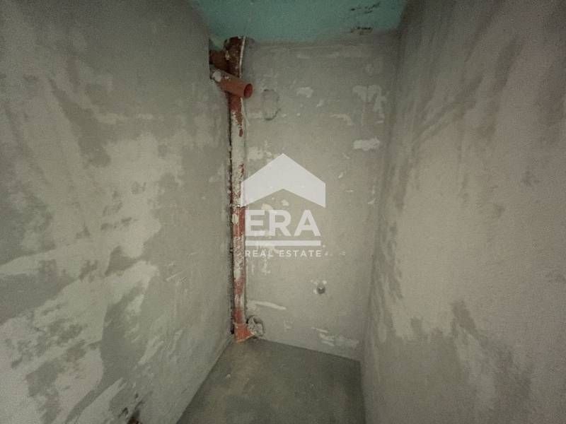 Продажба на тристаен апартамент