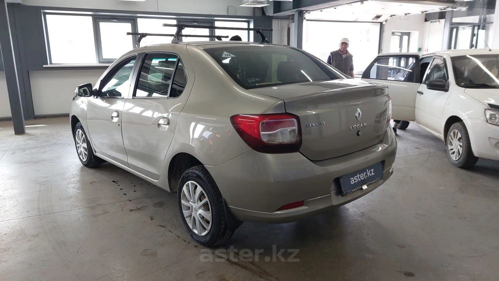 Продам в рассрочку автомобиль