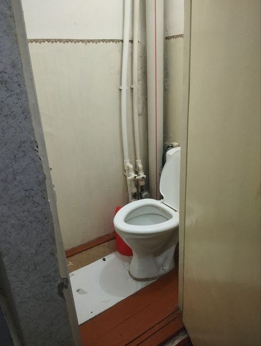 Ижорага 2 хонали студент  ва оилага берилади