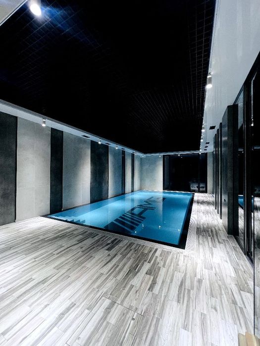 Оила ва Улфатлар учун AMG MERCEDES  18 кишилик