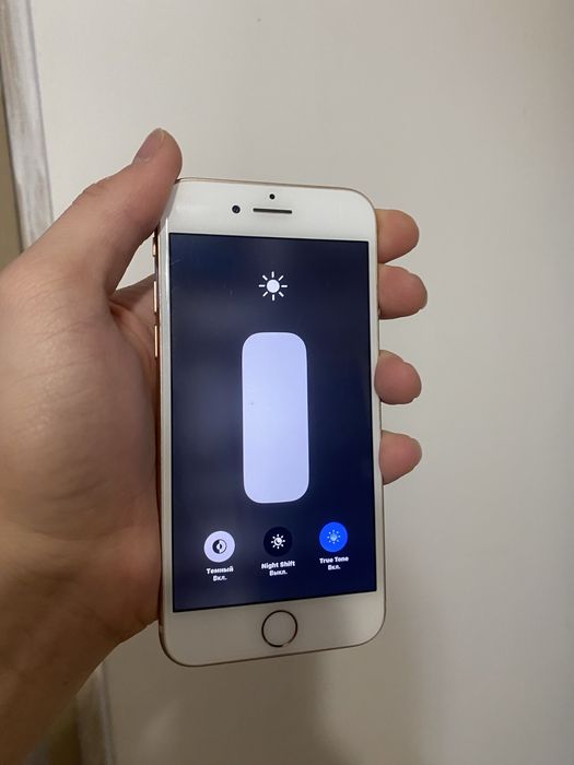 Продам Айфон 8 64гб