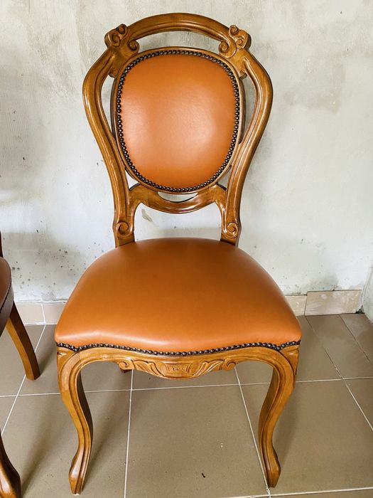 Set 2 Scaune Vintage Lemn Masiv Piele Sculpturi