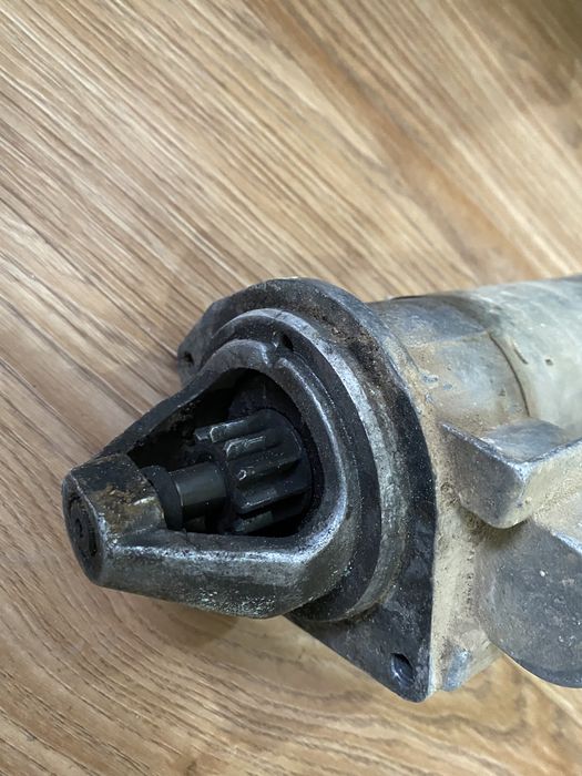 Стартер . Состояние хороший. Оригинал