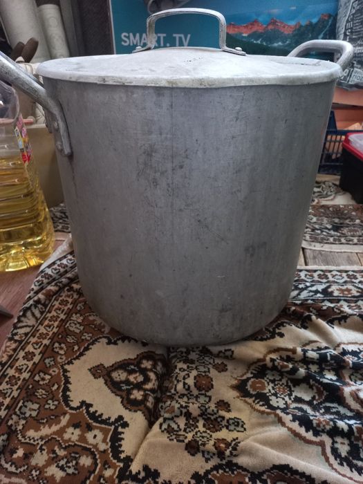 Продаются кастрюли