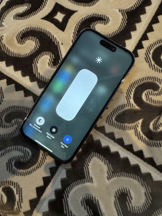 Продам iPhone 14 Pro