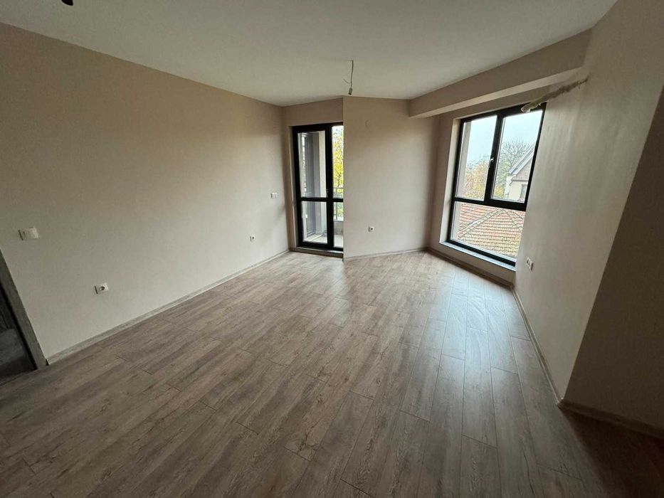 Продава се Тристаен апартамент в Пловдив, Съдийски - 132 кв.м за 2008 €/кв.м - Снимка #4