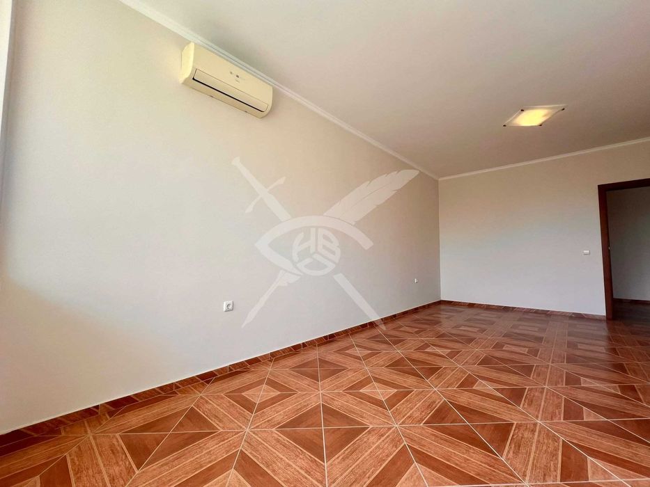 Двустаен - Свети влас