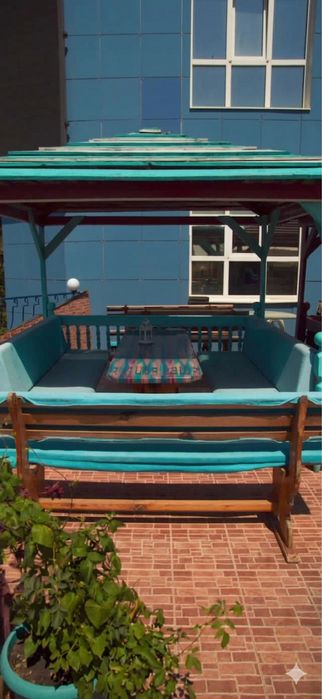 Продам топчан-беседка со столом