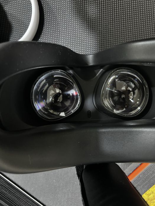 Oculus meta qwest 2 Шлем вертуальной реальности