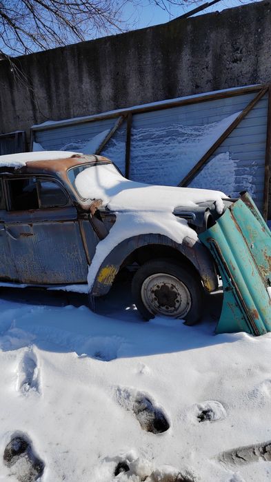 Москвич401 продам