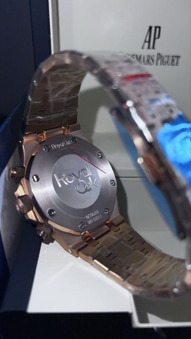 Audemars Piguet Royal Oak Frosted Chronograph 41mm  Rose Gold / Dark Blue  Dial Watch Часовник