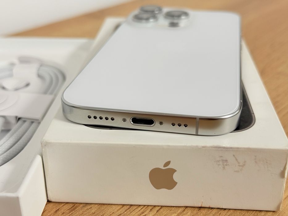 iPhone 16 Pro 256GB Гаранция!!!