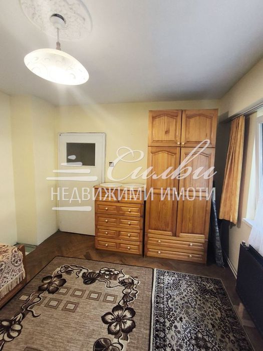 Продава се Двустаен апартамент в Шумен, Тракия - 60 кв.м за 1488 €/кв.м - Снимка #3