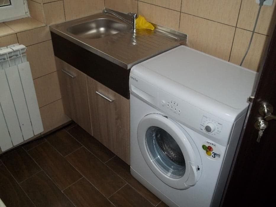 Închiriez apartament