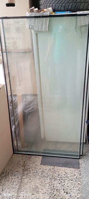 5бр. двоен стъклопакет +2бр.PVC прозорци (две крила)със двоен стъклоп