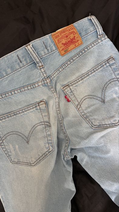 Джинсы Levis 501 женские
